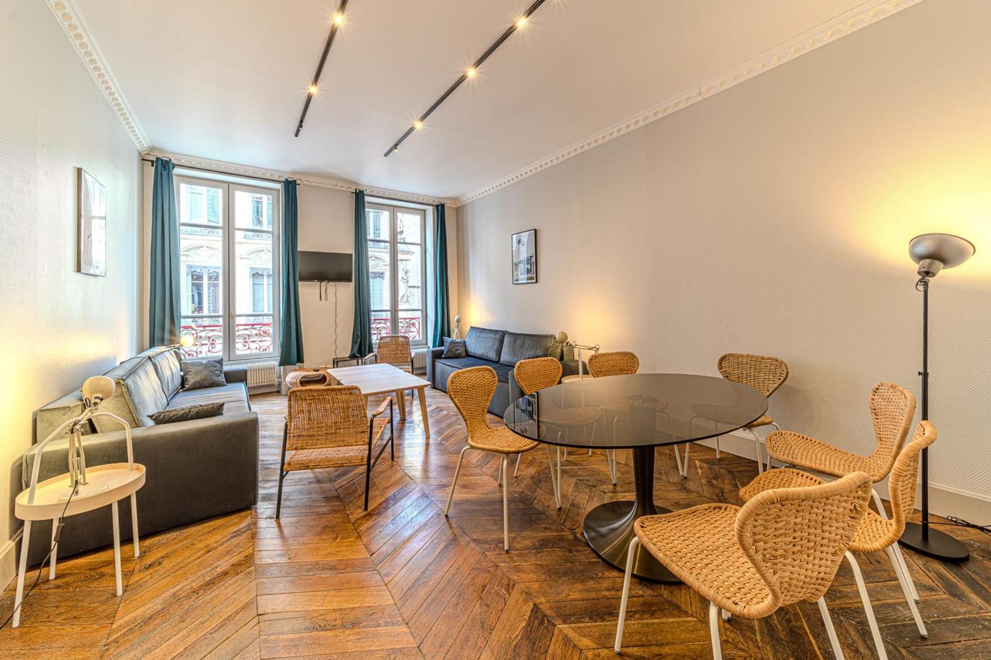 The Grenette Spacious Renovated Apartment 8 People Cordeliers Lyon Exterior photo